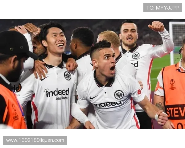 德甲球队对阵意甲球队：德甲与意甲球队的交锋记录与战术对比